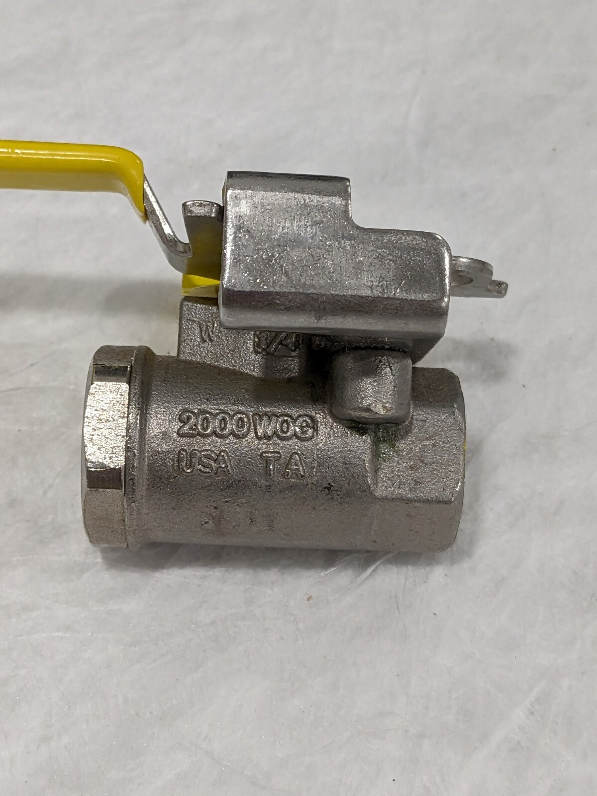 APOLLO® Manual Ball Valve: 1/4" Pipe, Standard Port, Stainless Steel 761011