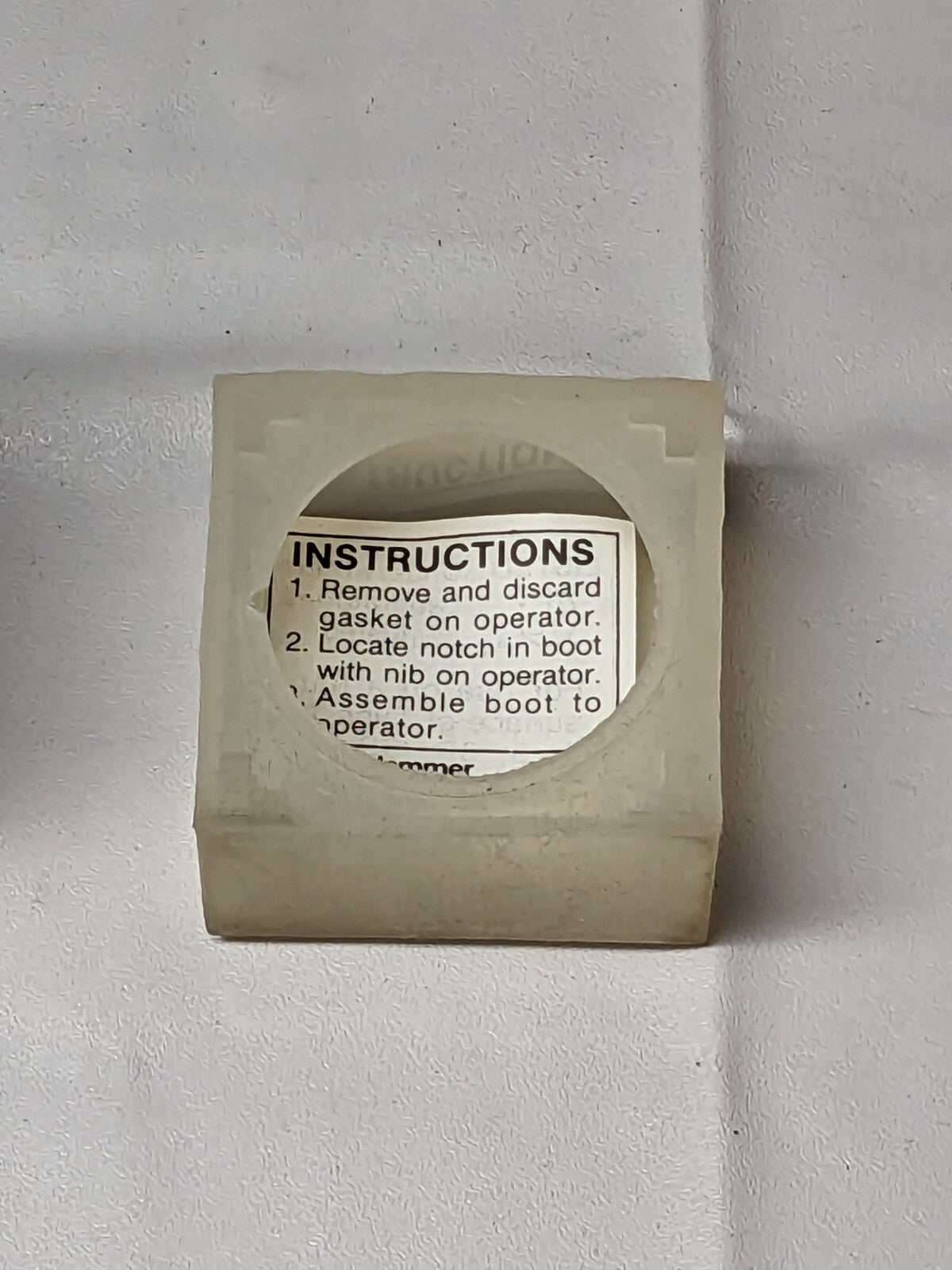 Cutler-Hammer Series E30 Transparent Pushbutton Rubber Boot E30KT3