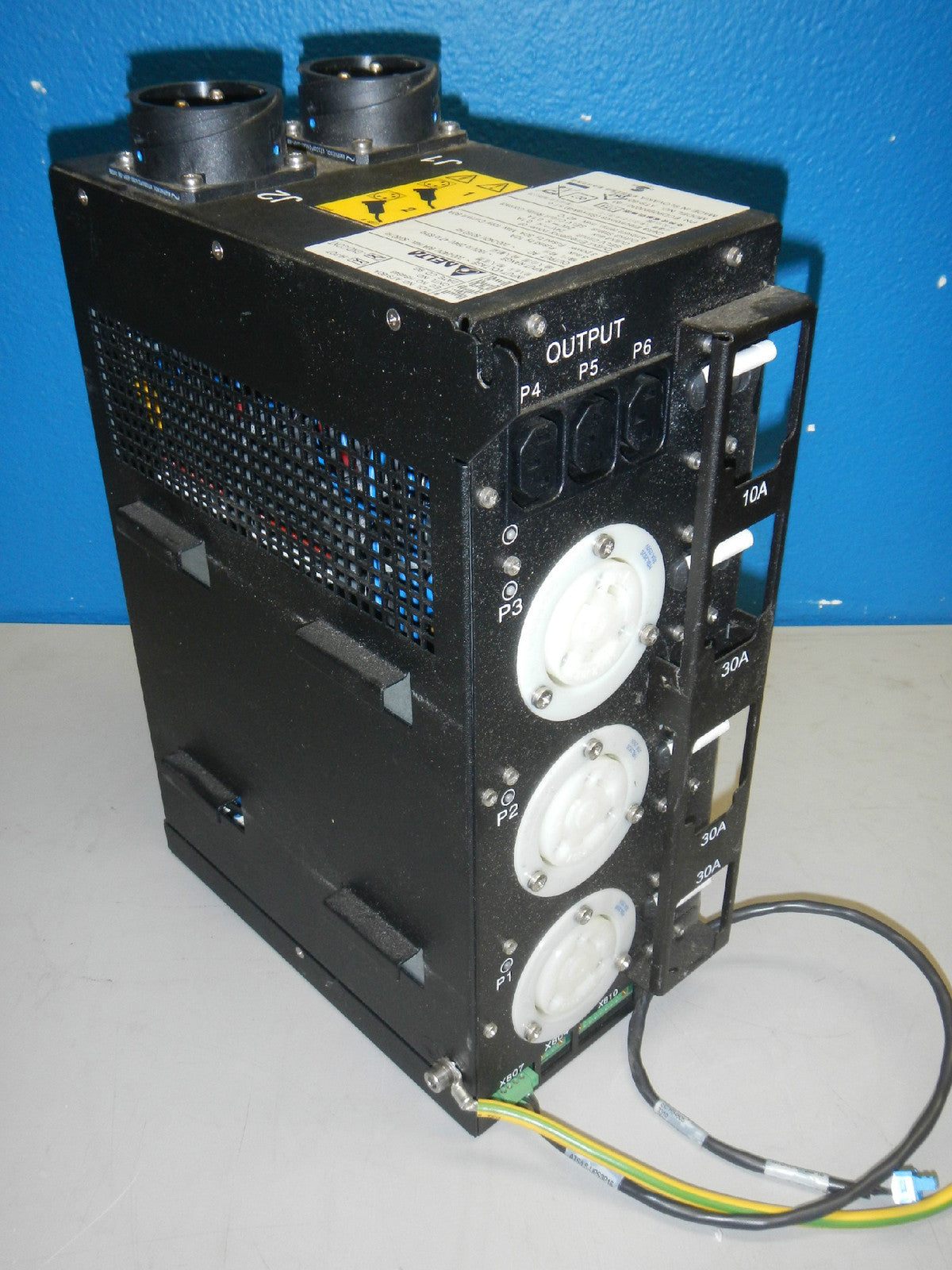 IBM DELTA 60 Amp Electronic Transfer Switch Single Phase 200-240 Volts 90990030