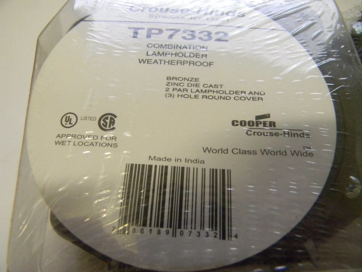 Crouse-Hinds Noncorrosive Weatherproof Lamp Holders 3 Outlet Round Qty. 2 TP7332
