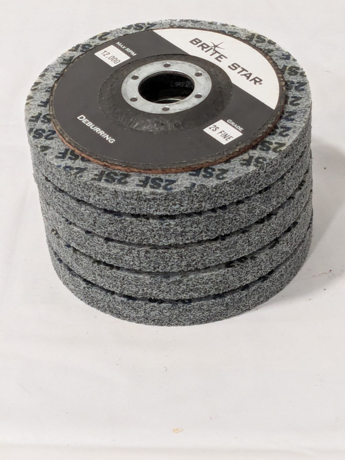 Brite Star Deburring Disc: 4-1/2" Dia, 7/8" Hole, Fine Grade Qty 5 66261112570