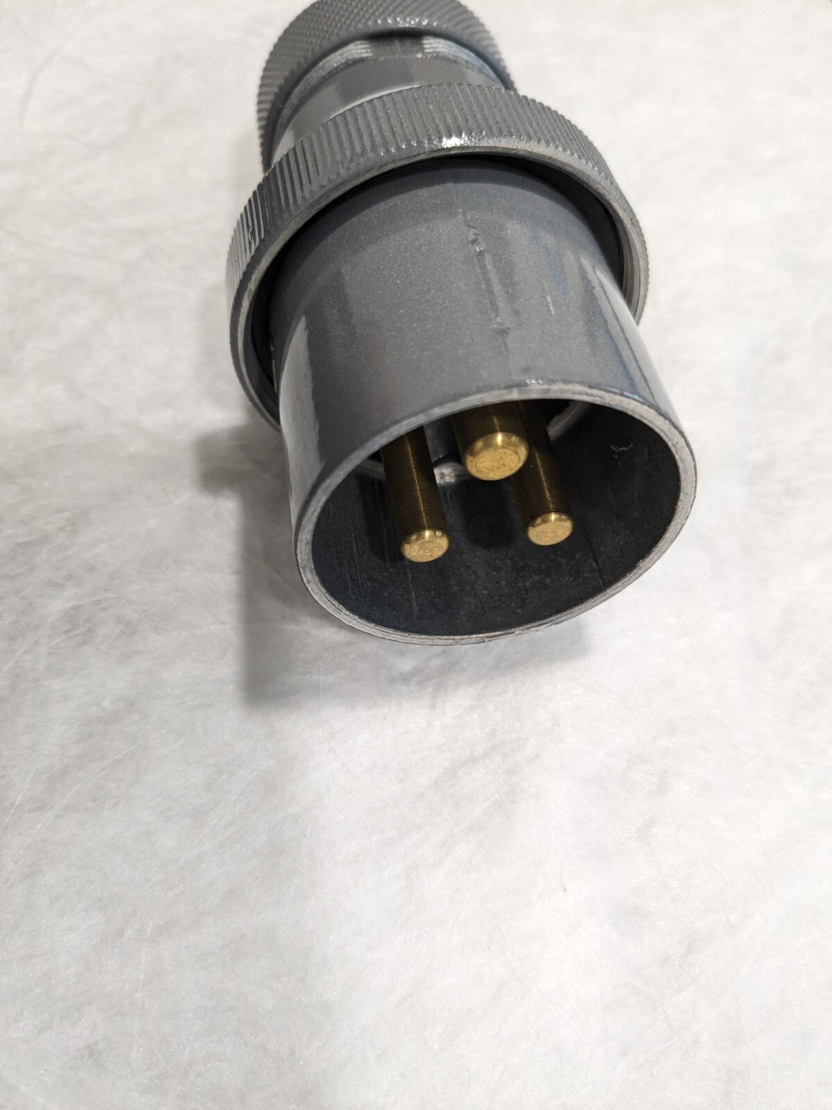 Thomas & betts Russellstoll, a T & B Brand Plugs & Receptacles FS/FD