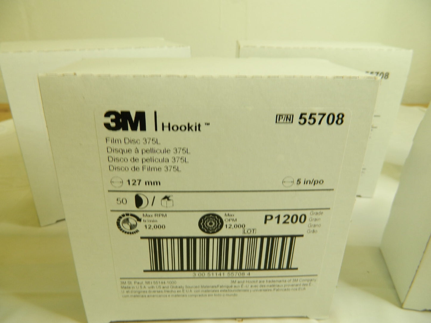 3M 5″ Diam, 1,200 Grit, Aluminum Oxide Hook & Loop Disc Qty 250 7000045401