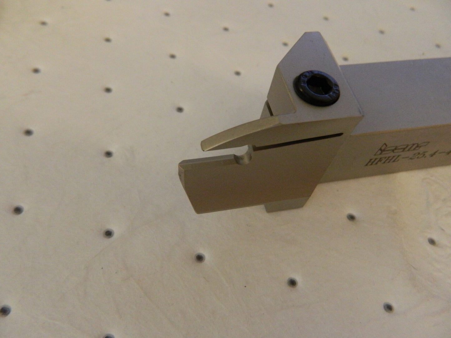 ISCAR 0.98" Max Depth 0.157" to 0.157" External LH Indexable Toolholder 2500204
