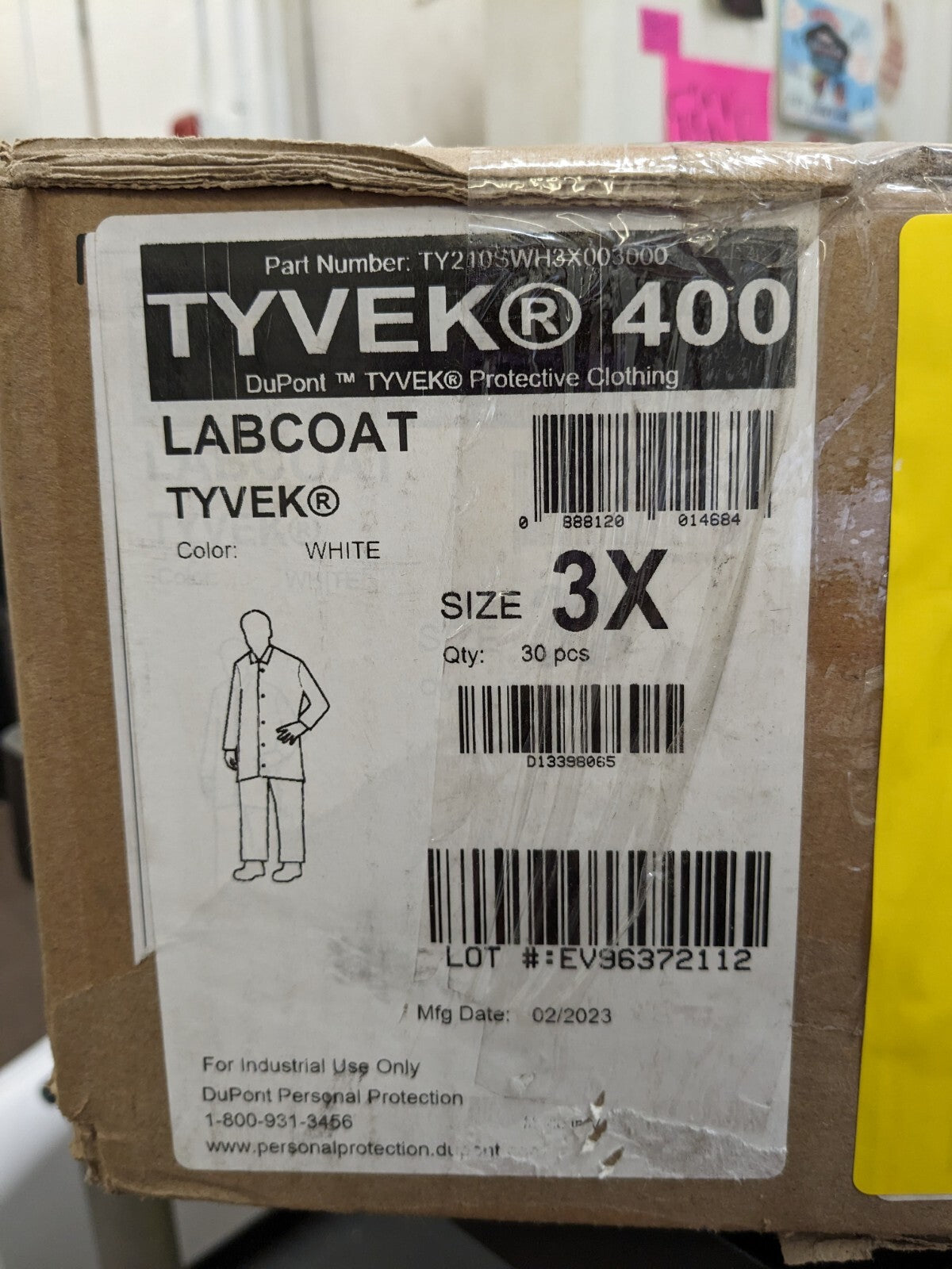 DUPONT Lab Coat: 1.2 oz/sq yd, Size 3X-Large, Tyvek Qty 30 TY210SWH3X00300