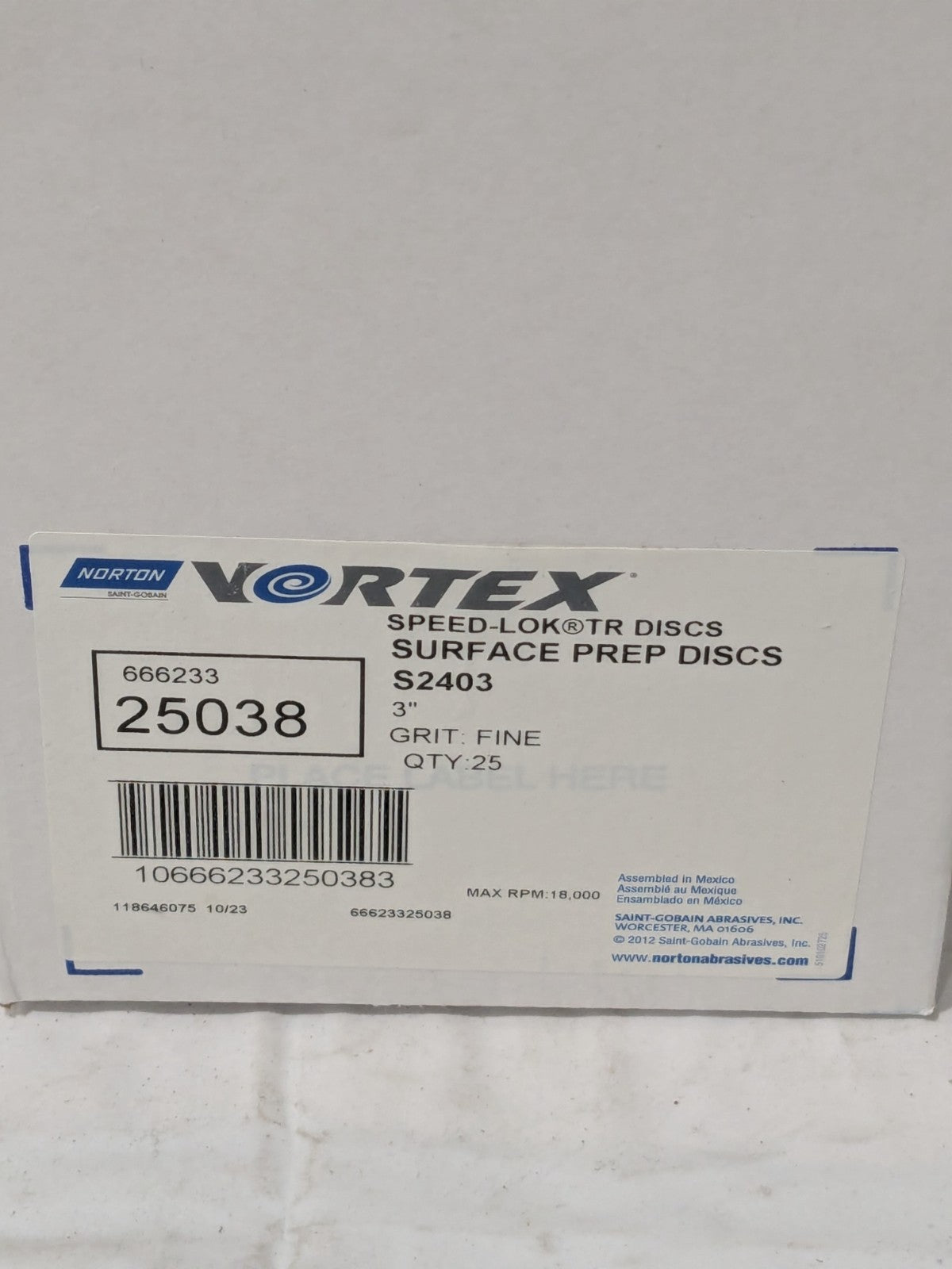 Norton Quick-Change Disc: Type R, 3" Dia, AO, Non-Woven Box of 25 66623325038