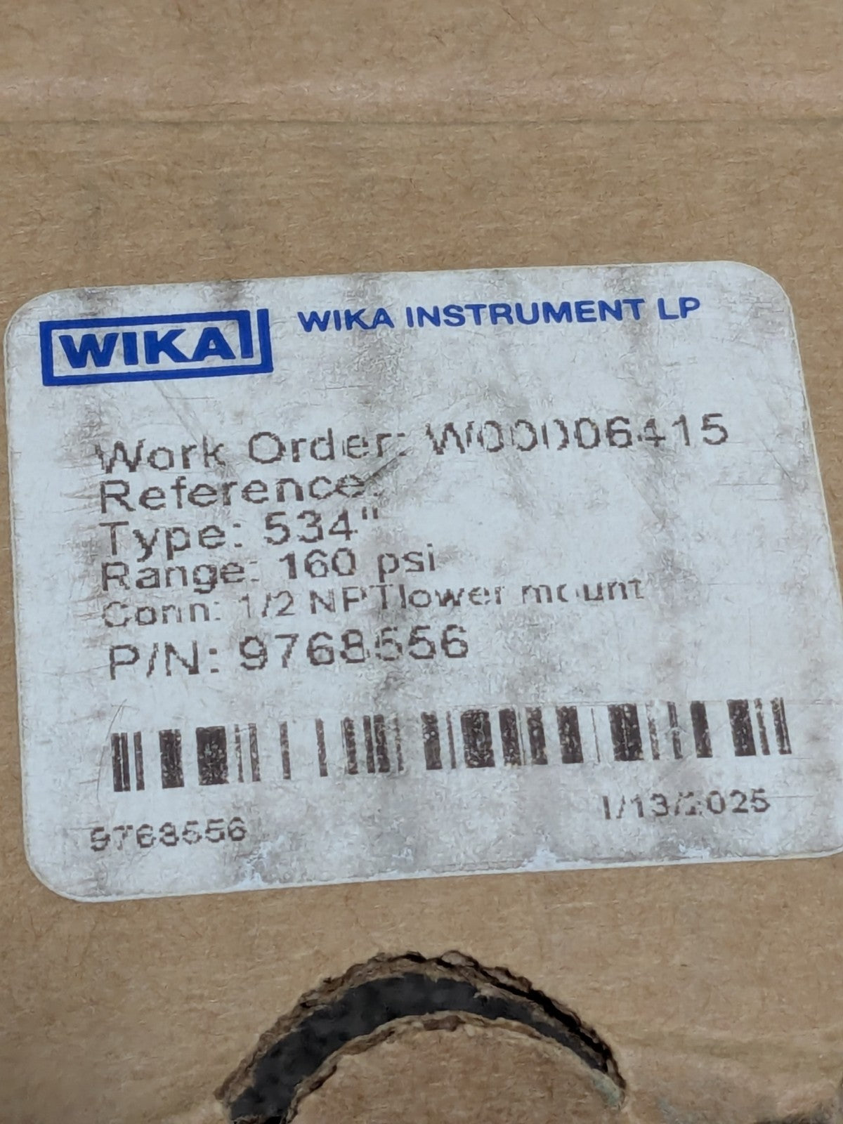 WIKA Pressure Gauge 4" Dial, 0 to 160 psi, 1/2" Thread, NPT Lower Mount 9768556
