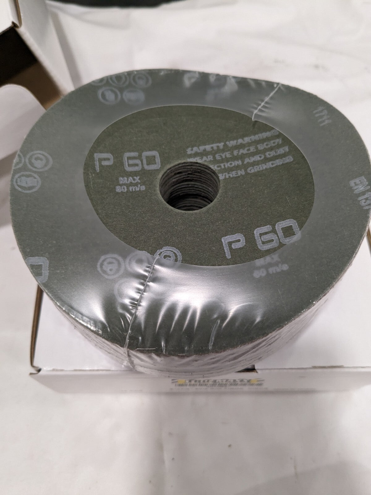 TRU-MAXX Fiber Disc: 5" Disc Dia, 7/8" Hole, Arbor Hole, 60 Grit Qty 5