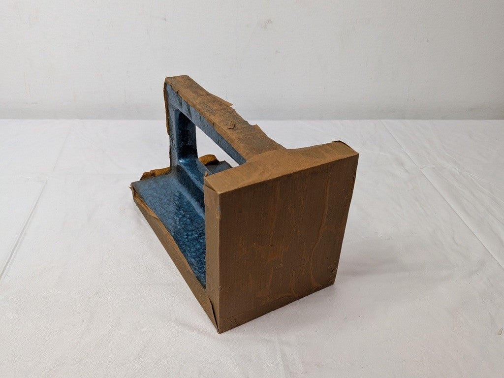 Interstate Right Angle Iron 1 Hole 8" High x 4-1/2" Wide x 5" Deep 70147046
