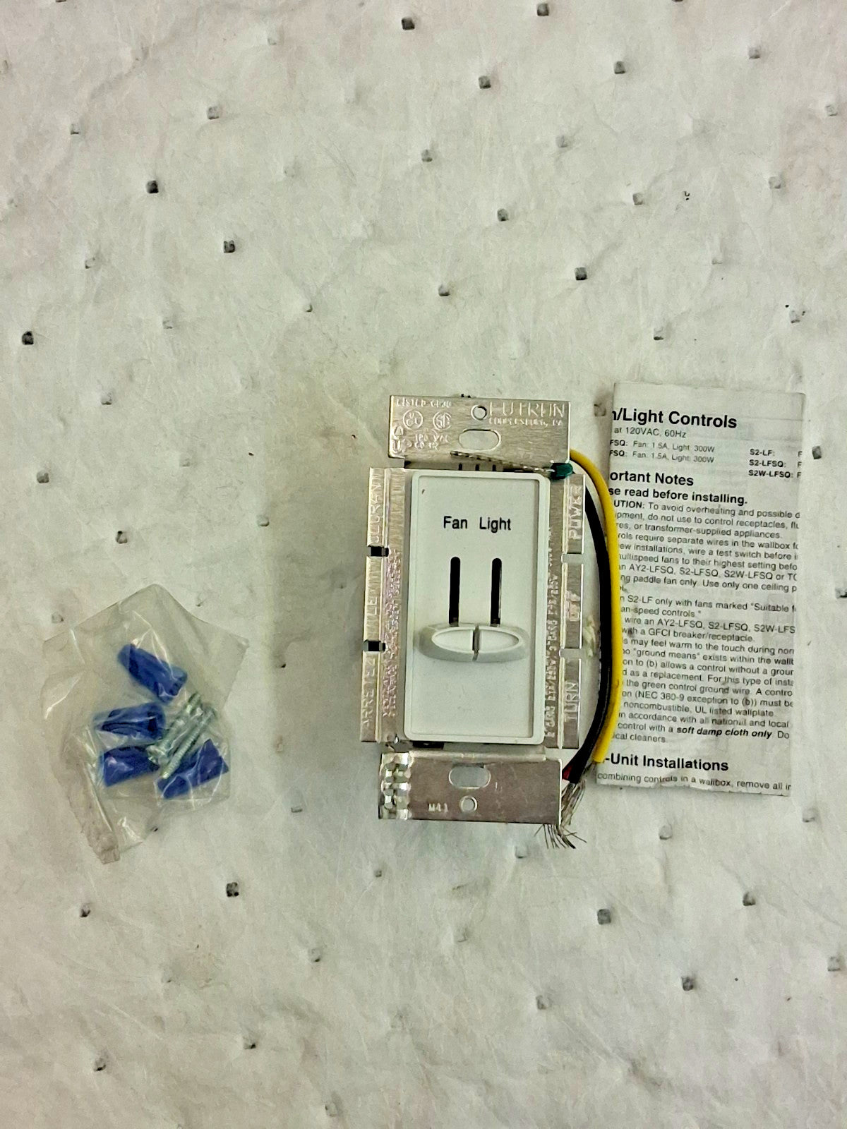 Lutron Skylark Dual Dimmer Switch & Fully Variable Fan Control S2-LF-WH
