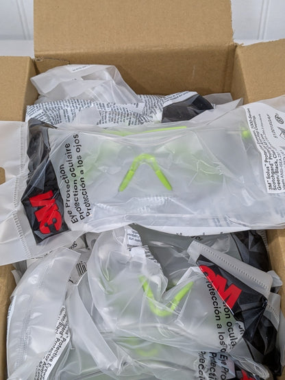 (20) 3M Safety Glasses: Anti-Fog & Scratch-Resistant, Polycarbonate 7100079049