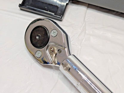 Proto 1/2" Drive Micrometer Torque Wrench 27-1/8" OAL X 50 to 250 Ft/Lb J6014C