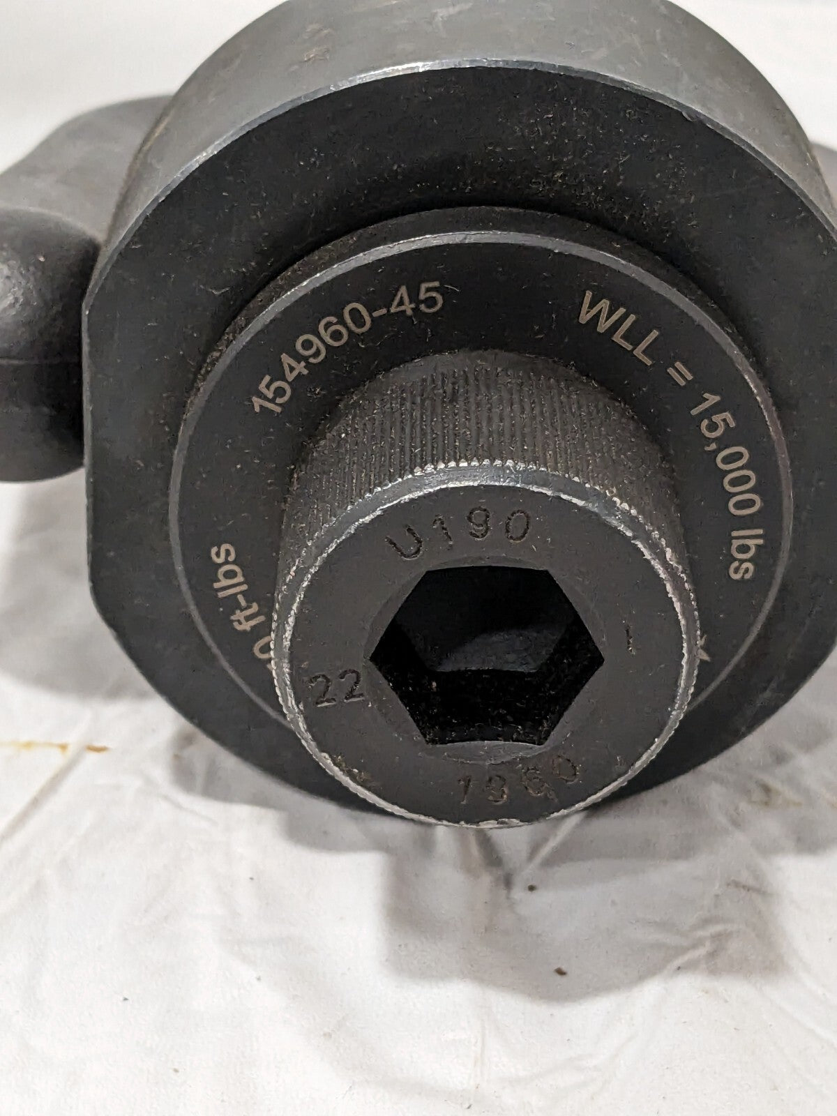 ADB Center Pull Hoist Ring: Screw-On, 15000 lb Capacity 33402