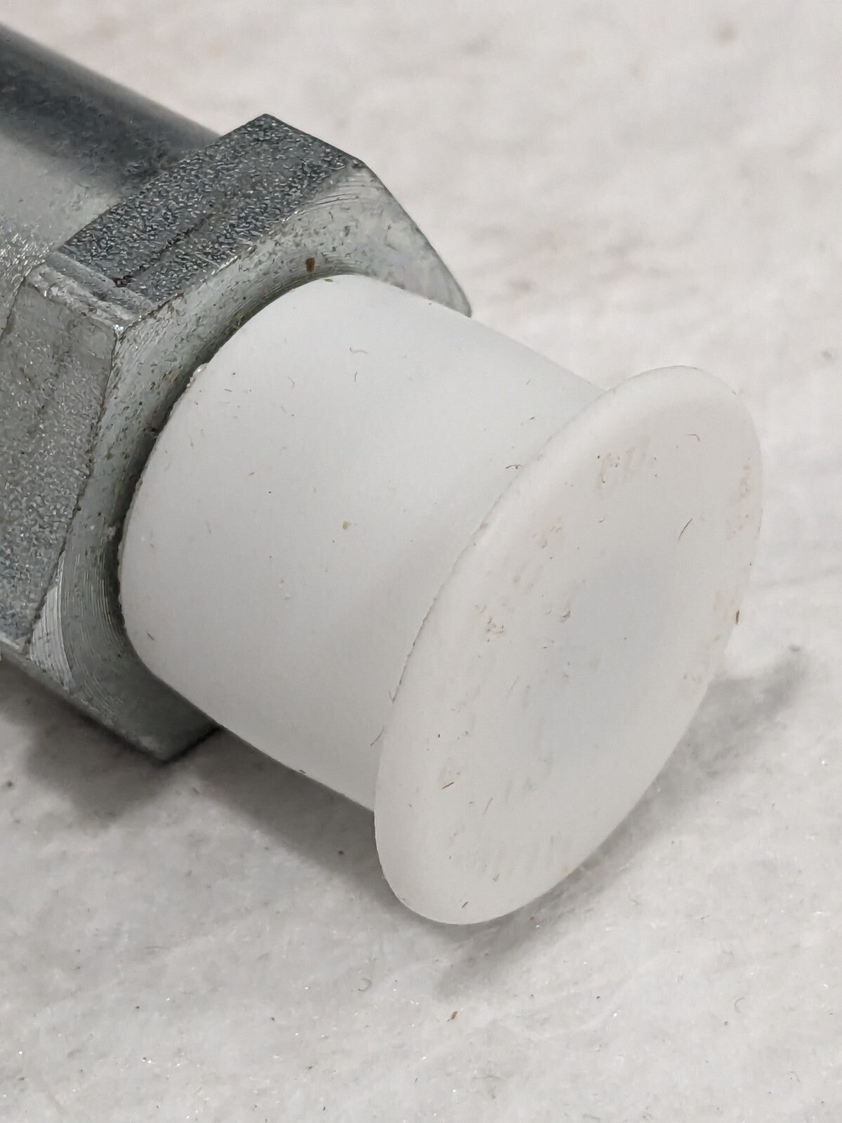 PARKER Hydraulic Control Check Valve: 3/4-16 Inlet, 3/4-16 Outlet CV-500-MFMF-5