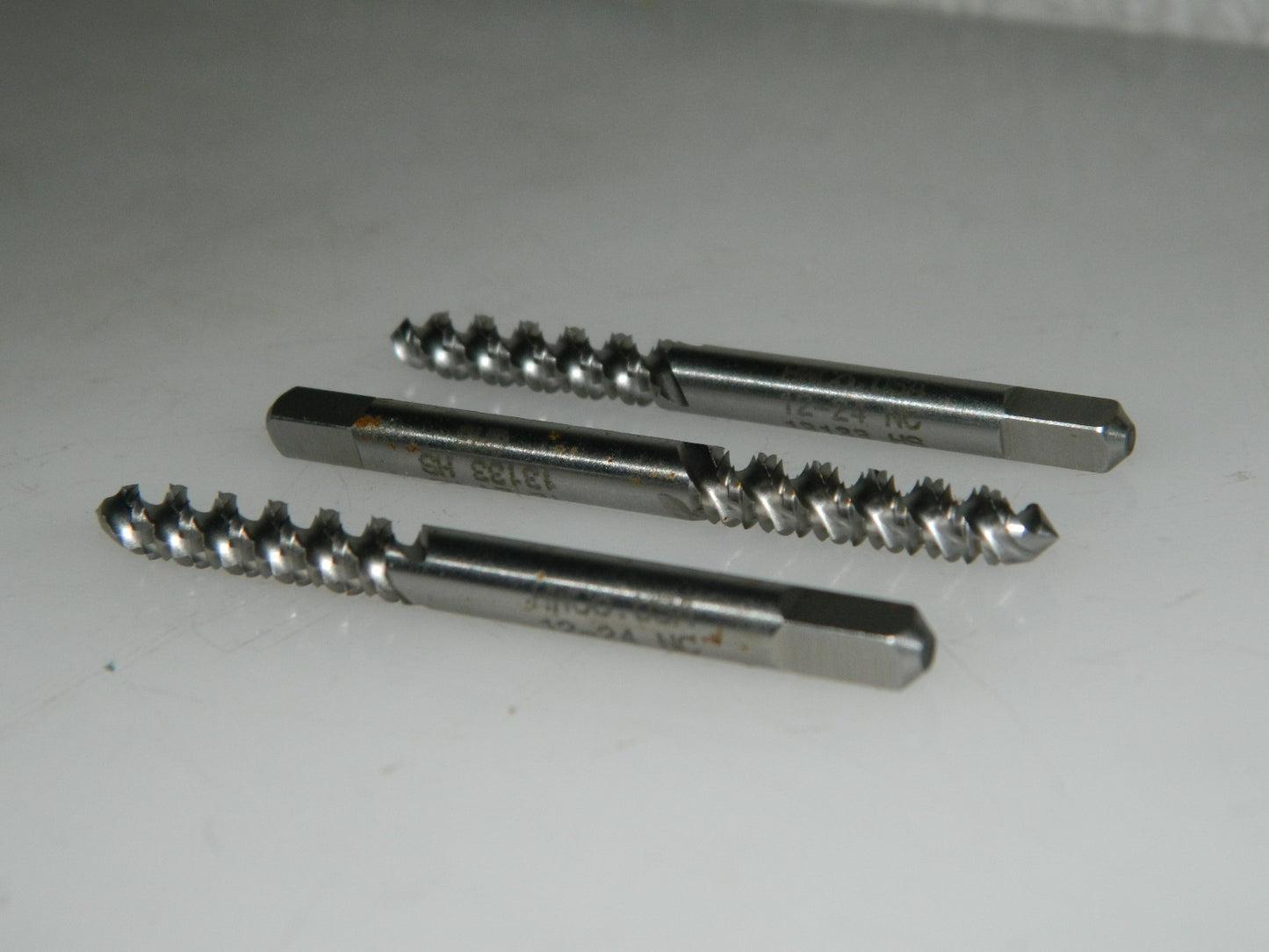 Hanson Whitney Fast Spiral Flute Tap #12-24 UNC 3 Flute H3 QTY 3  7946