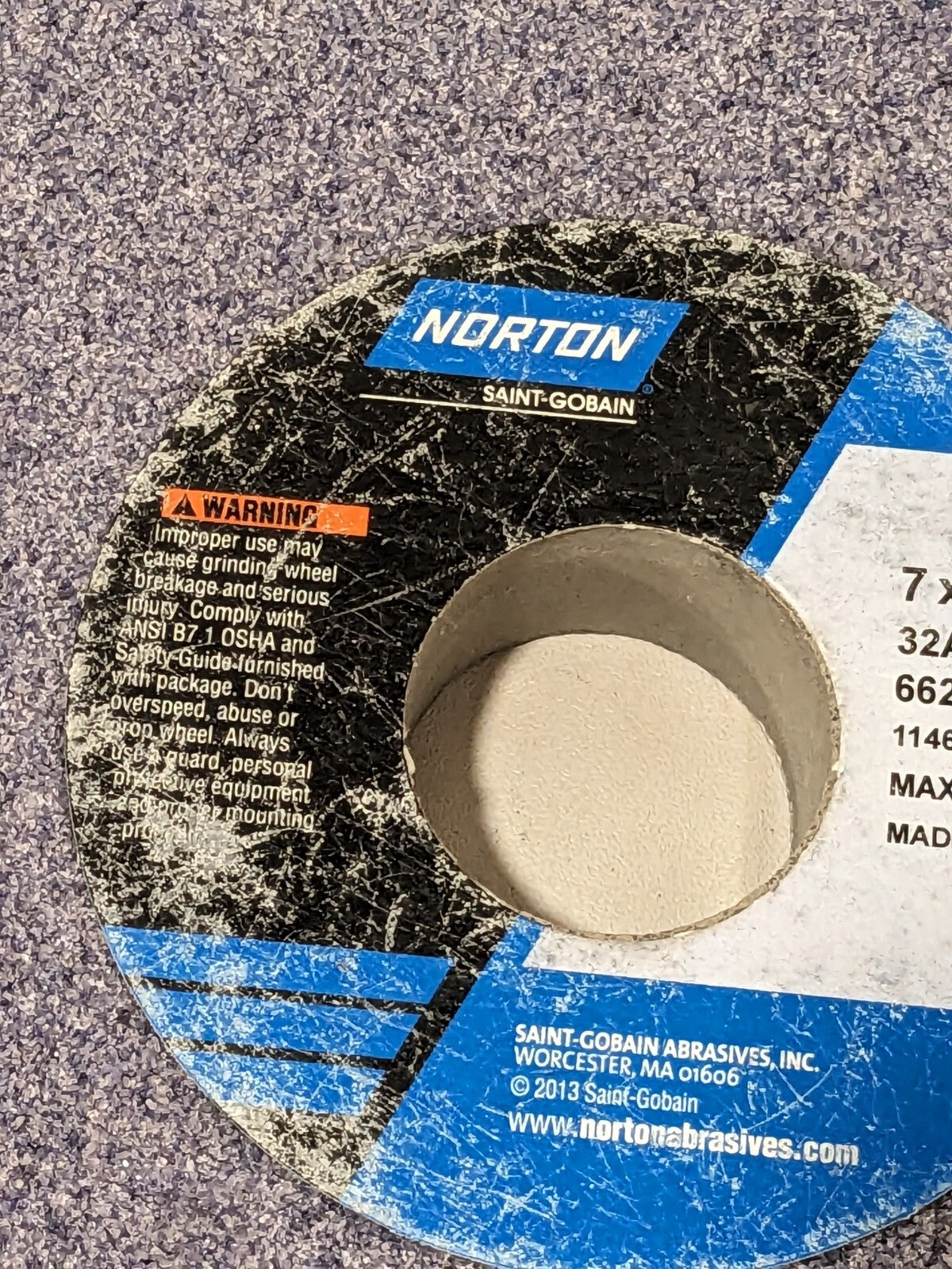 NORTON Surface Grinding Wheel 7" Dia, 1" Thick, 1-1/4" Arbor, 46G 66252942513