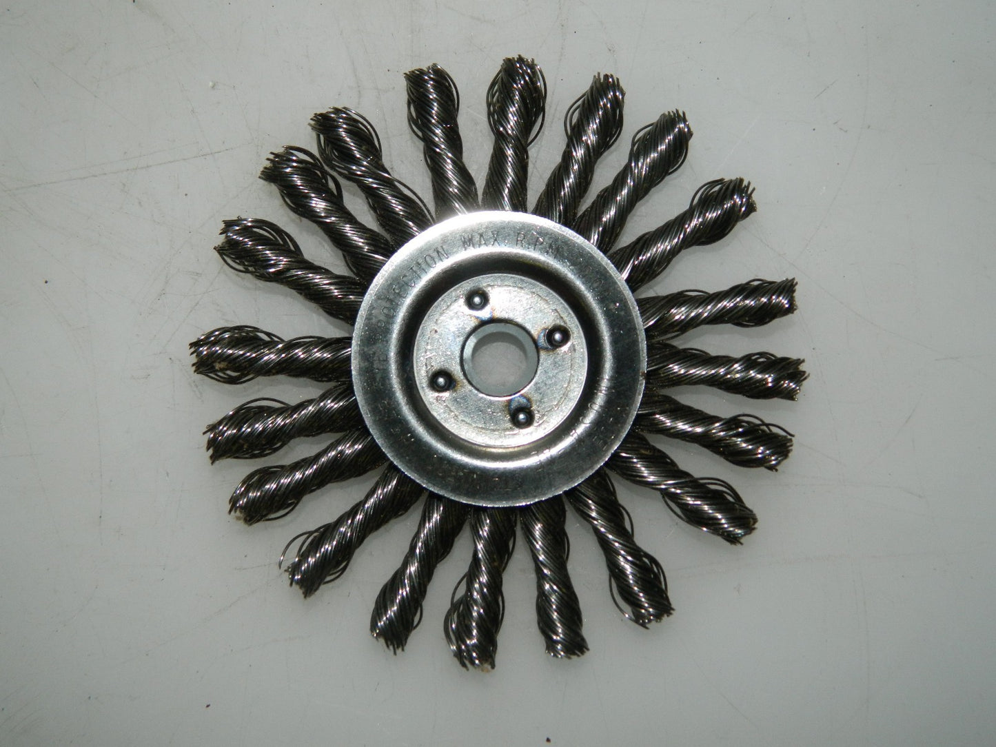 Narrow Face Cable Twist Knot Wire Wheels  4" Dia Arbor Hole 1/2-3/8" Q