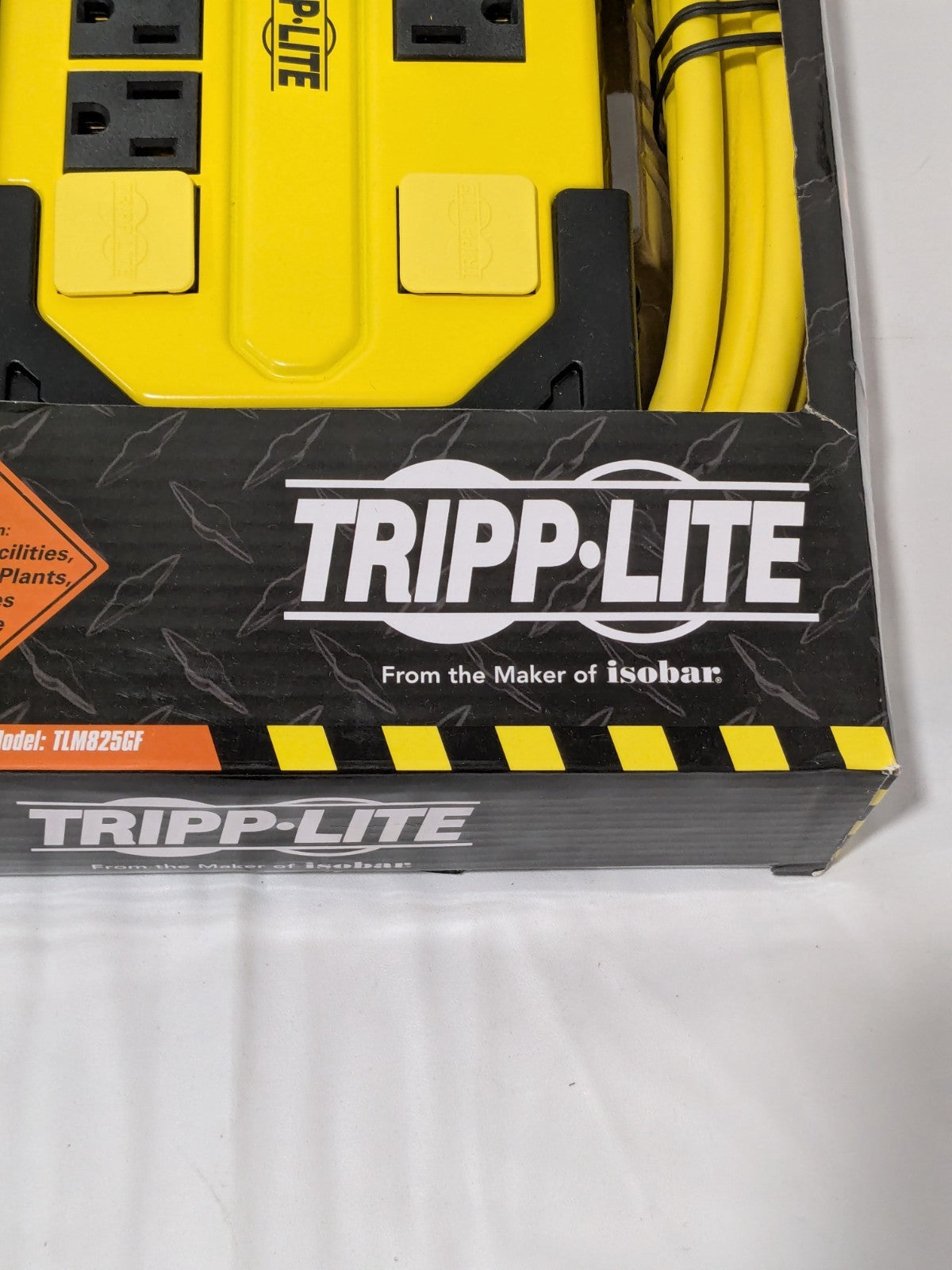 Tripp-Lite 8 Outlets, 120 VAC15 Amps, 25' Cord, Power Outlet Strip TLM825GF
