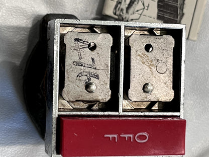 E30AF Operator, Pushbutton, 30.5 mm, Off, Top Maint - Bottom Maint, E30 Series
