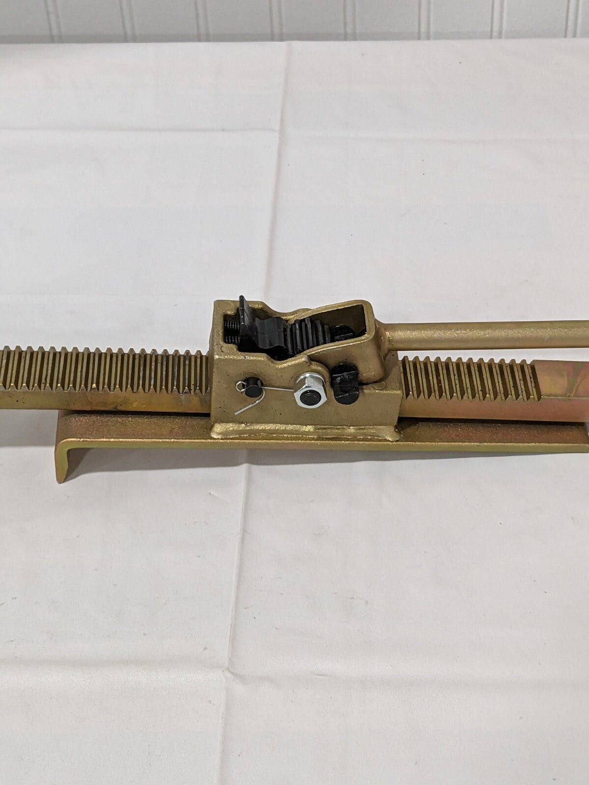 Flooring Jack Professional Hardwood Flooring Jack and Positioning Tool for Wood