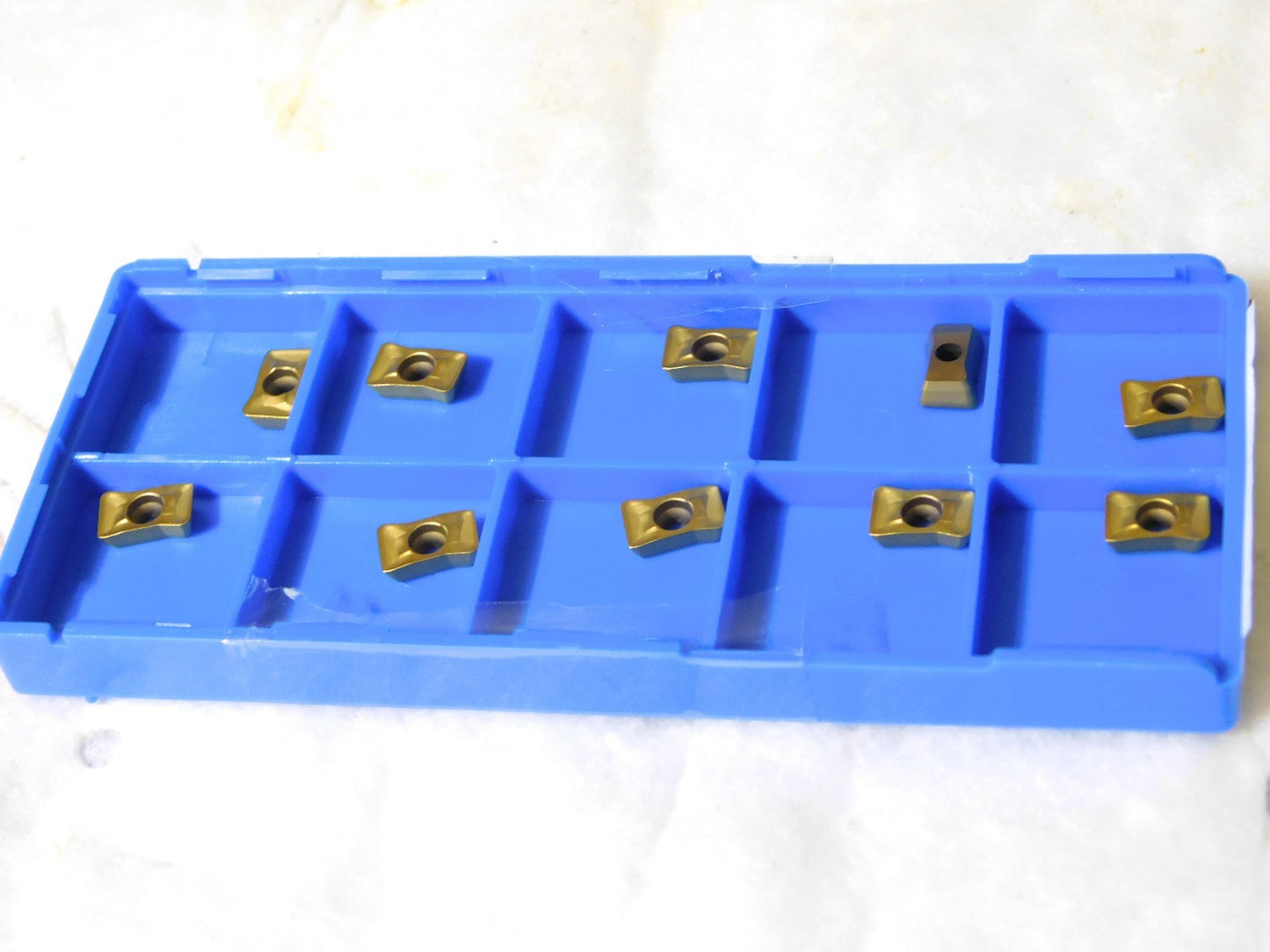 Kyocera Carbide Turning Inserts GOMT08T208ER-D Grade-PR830 Qty 10 TJK04400