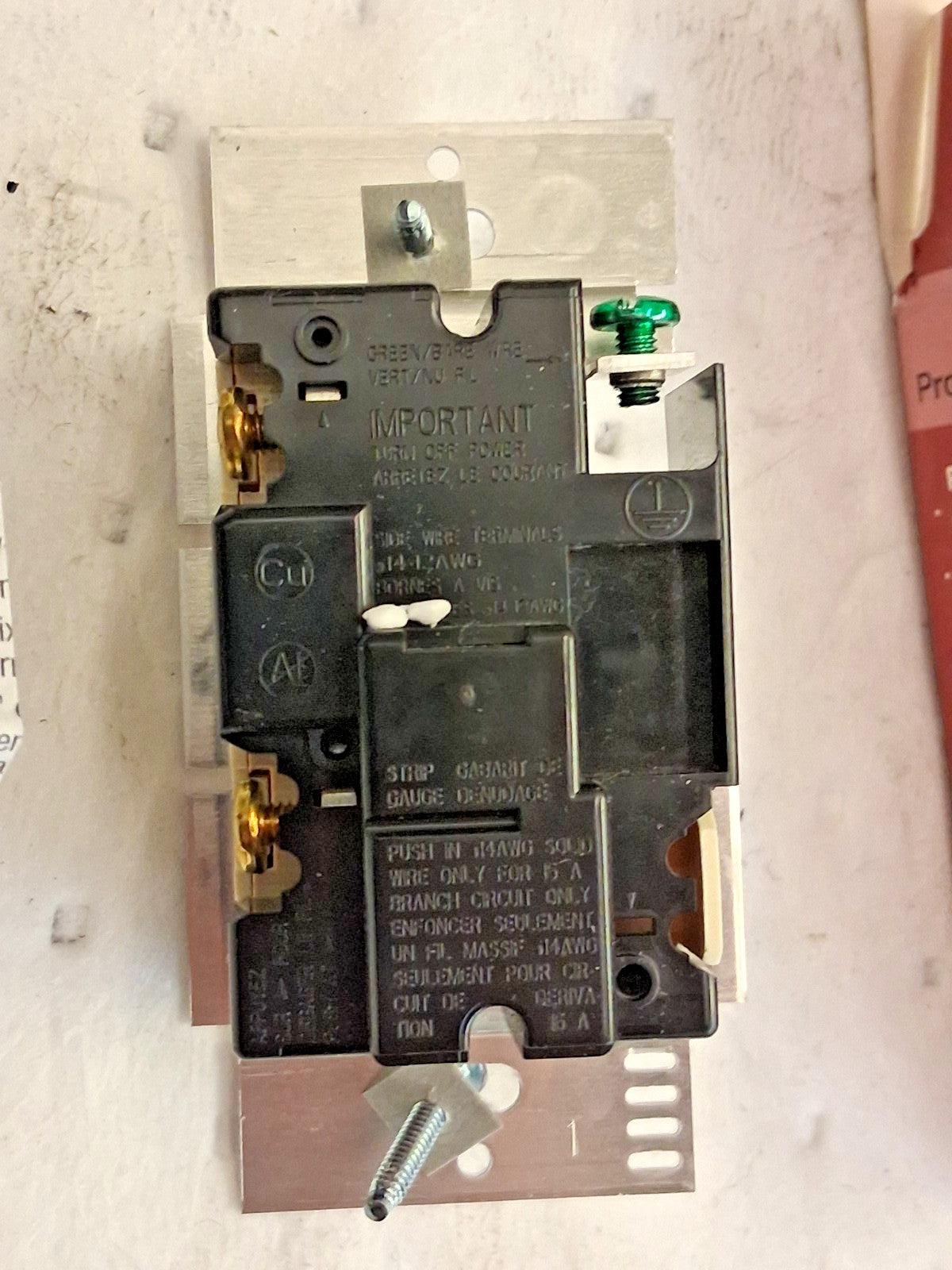 Lutron Ariadni Magnetic Low Voltage Dimmer Switch 3 Way Toggler AYLV-603P-WH