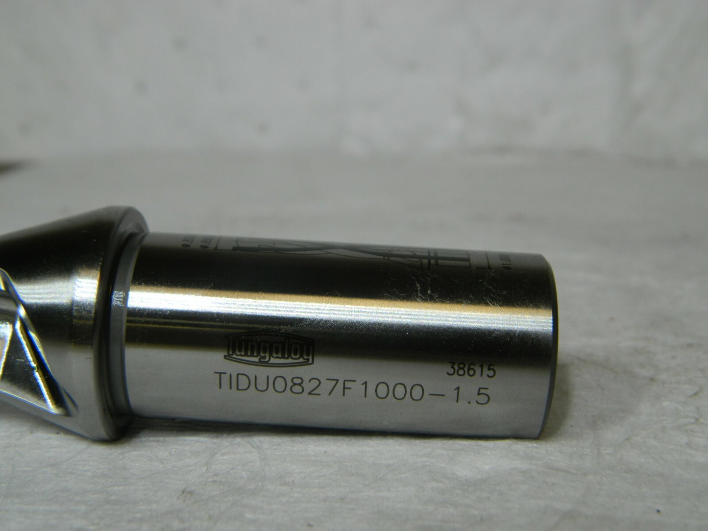 Tungaloy Replaceable-Tip Drill 0.827-0.862" 1.5xD 1" Shk Dia 1.24&quot