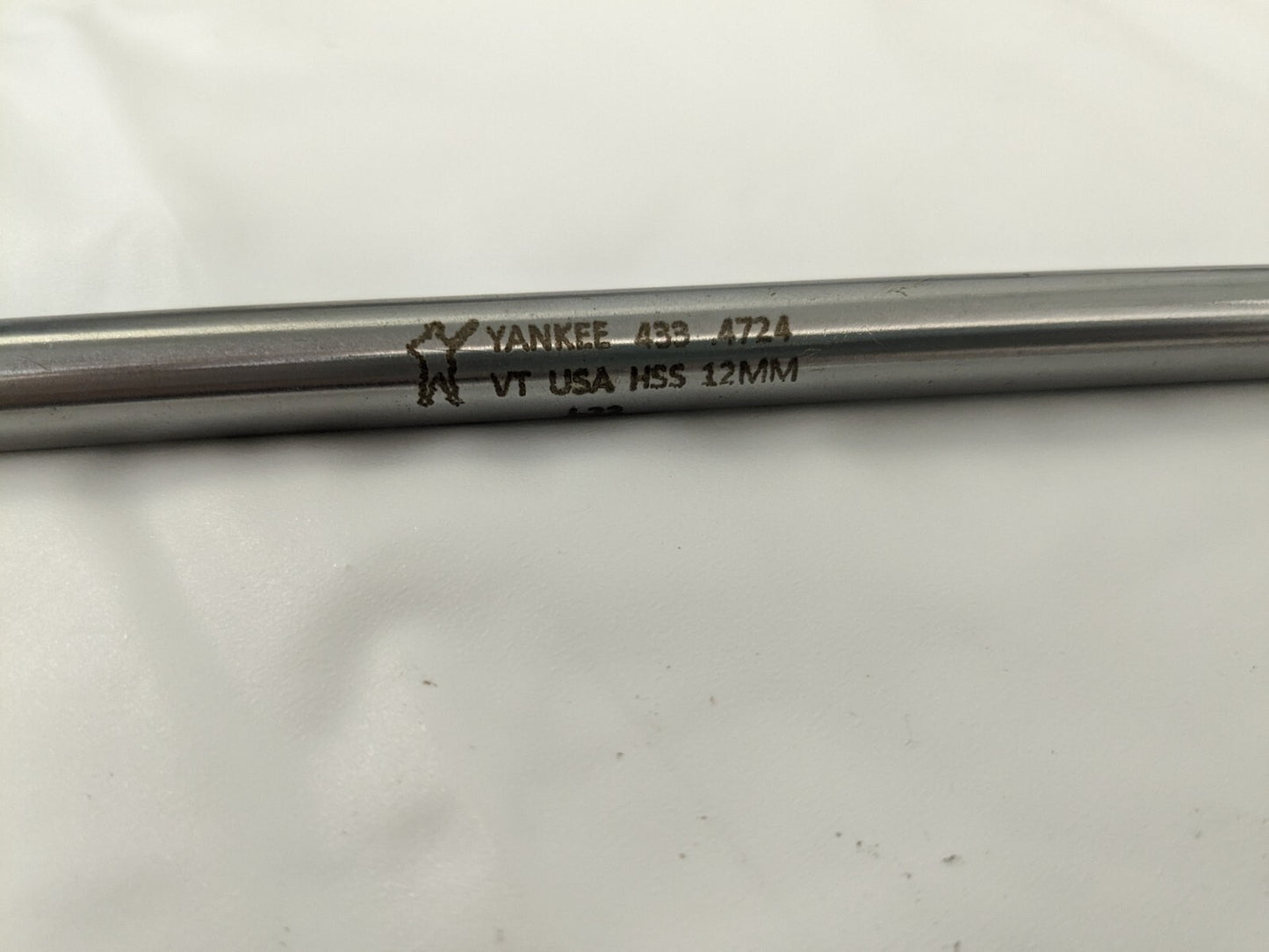 Chucking Reamer: 12 mm Dia, 8 OAL, 2 Flute Length HSS 433-0.4724