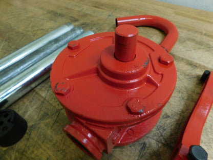 Pro-Grade Cast Iron Hand Operated Siphon Pump 1" Outlet WS-PU-ROTA1-1