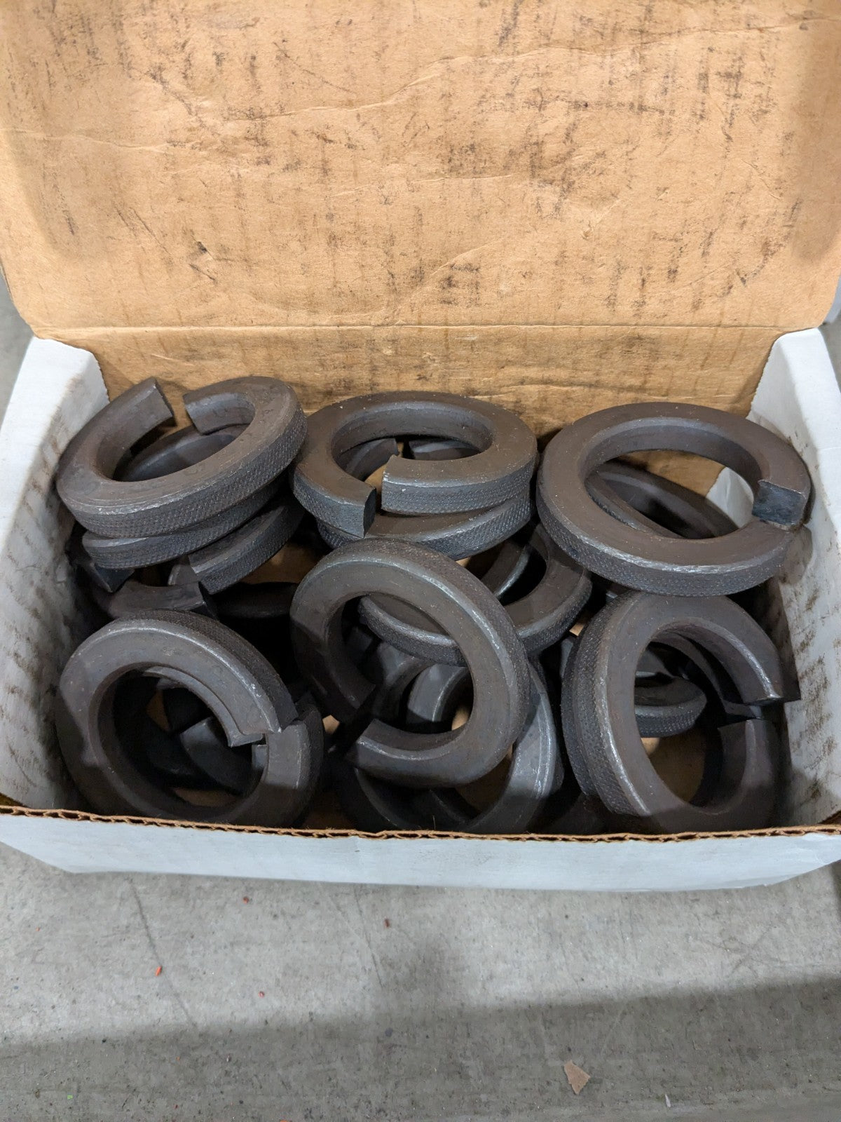 Split Lock Washer: 1-1/2 in Screw, Steel Box of 25 LWIS150USA-025BX