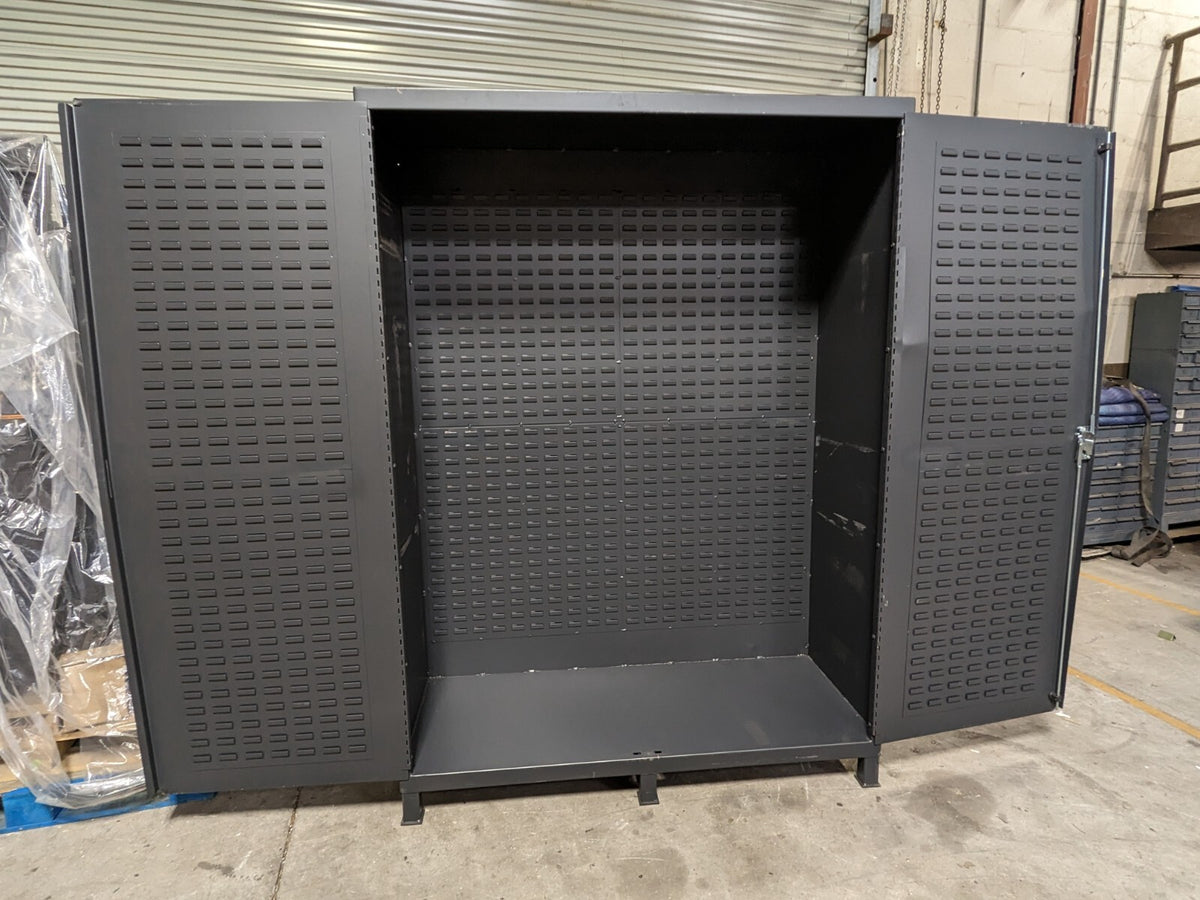 Valley Craft Heavy Duty Welded Storage Cabinet w/ Bins F87953A7 Scratch N Dent