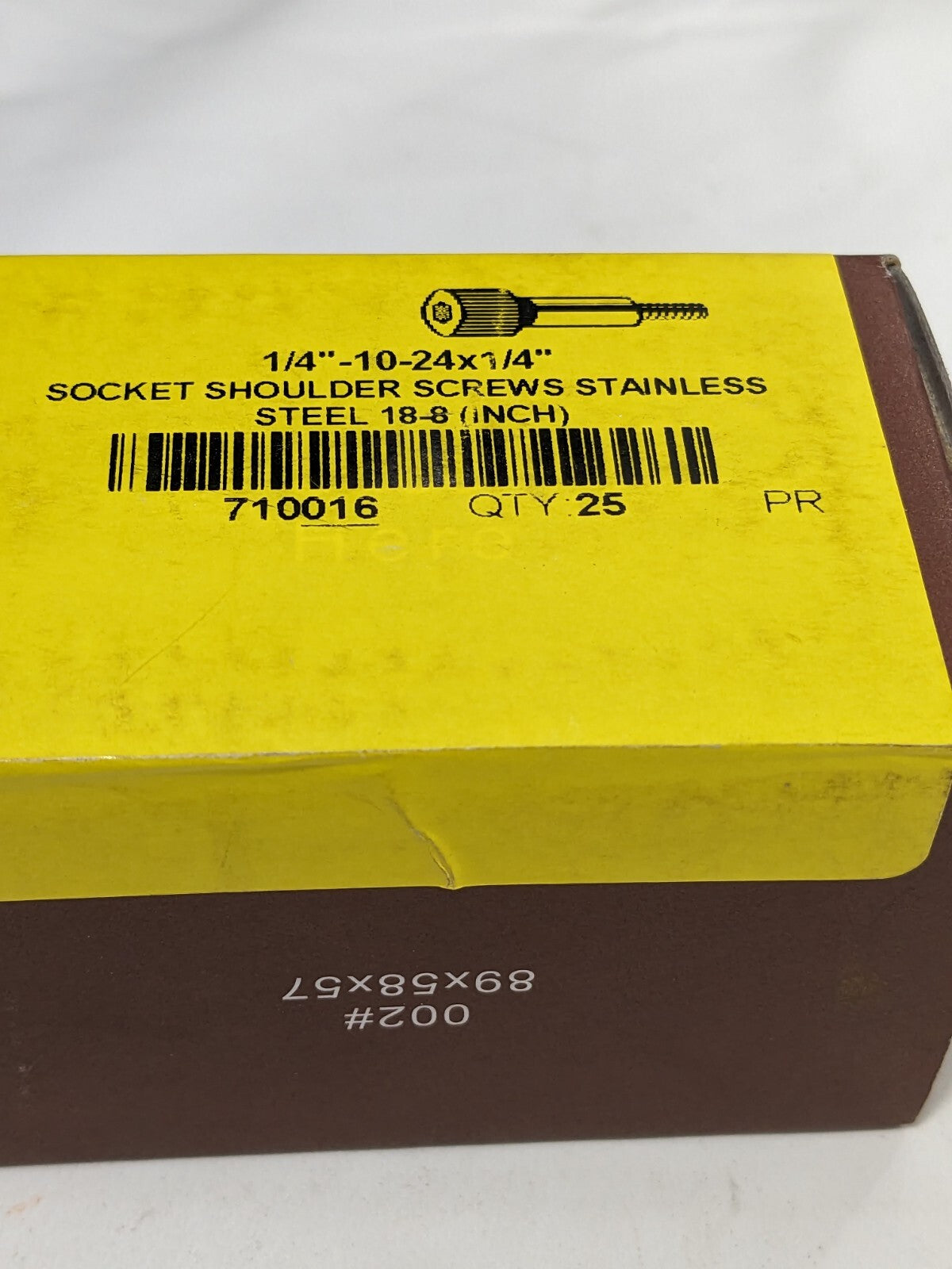 Brighton Shoulder Screw 1/4" Dia, 1/4" Length, #10-24, 18-8 Qty 25 710016