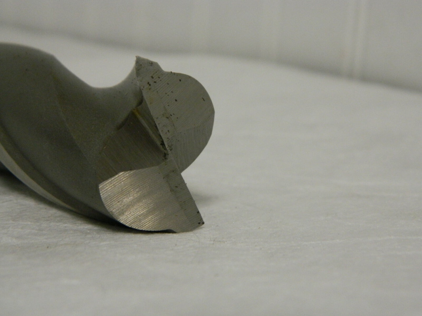 MHC HSS Square End Mill 1-1/4" 4" LOC 1-1/4" Shank Diam 6-1/2&quo