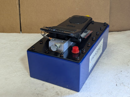 WorkSmart Single Acting Air Hydraulic Treadle Pump 10,000 PSI Max WS-MH-HPC1-004
