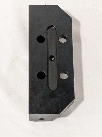 5th Axis Vise Jaw: 48.00 mm Wide, 32.25 mm High V562X-5