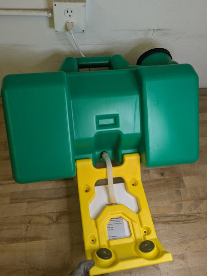 Haws Portable Gravity-Fed Eyewash Station 9 Gallon Capacity 16000