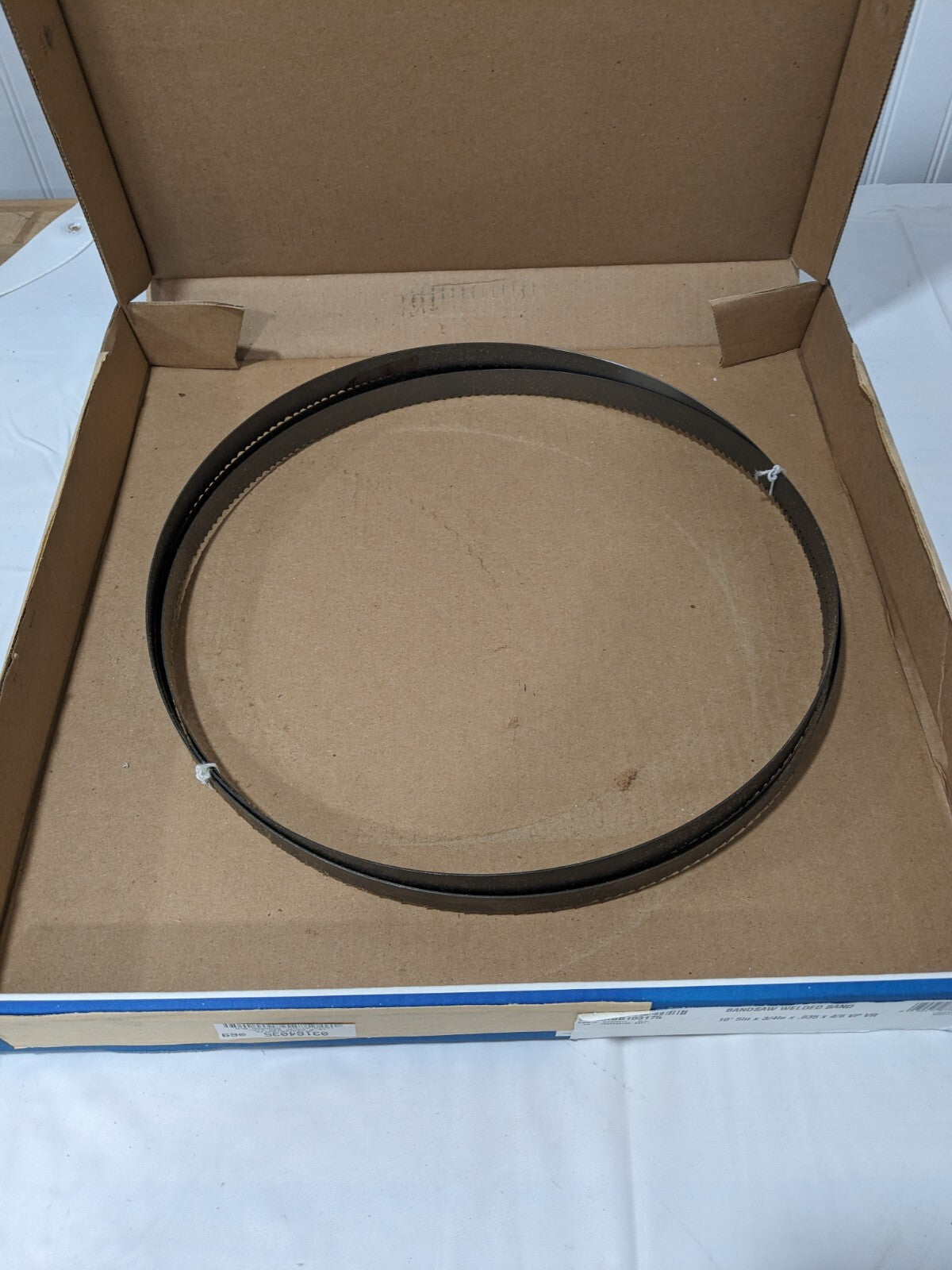 Irwin Welded Bandsaw Blade: 10' 5" L x 3/4" W x 4 to 6 TPI 87703I