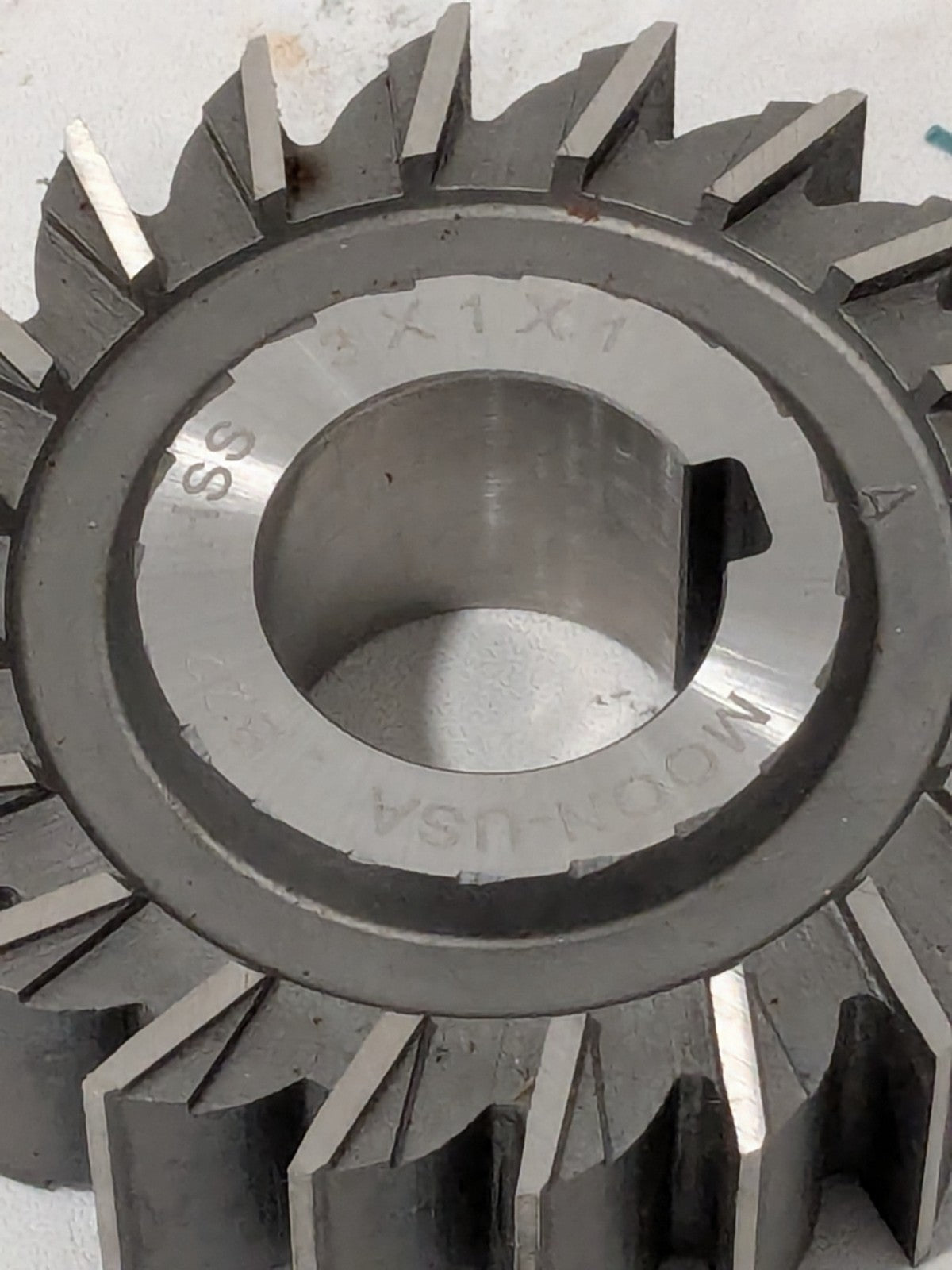 Moon Side Milling Cutter: 3" Diam X 1" Width X 1" Arbor Hole, 20 Teeth SM3100