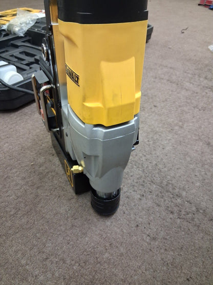 Dewalt Magnetic 2" Drill Press 2-Speed DWE1622K
