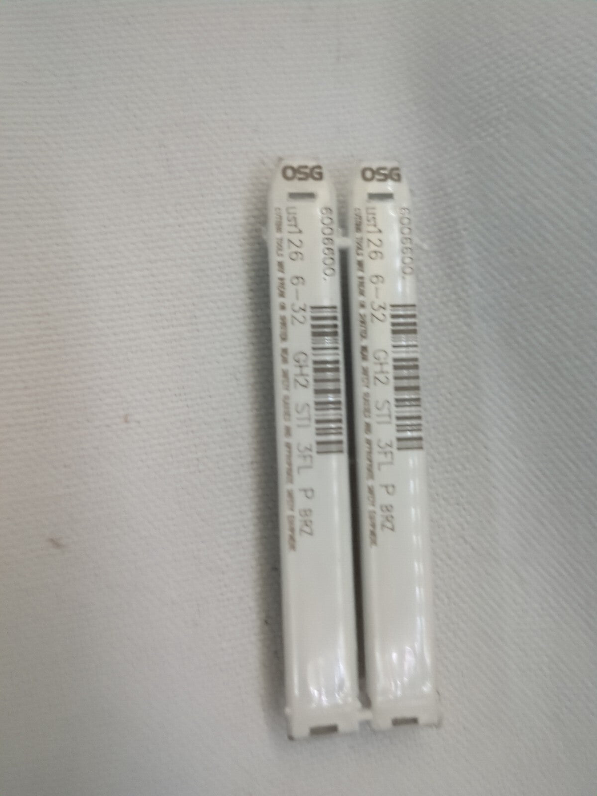 OSG Hand STI Tap 2pc: #6-32 UNC, H2, 3 Fl 6006600