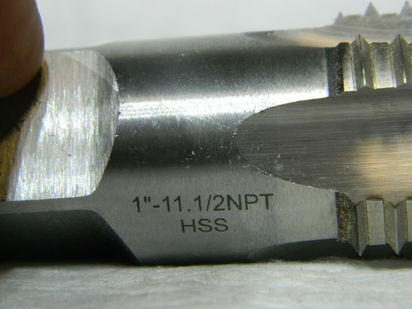 Interstate HSS Interrupted Thread Pipe Tap 1 - 11-1/2 NPT 5 Flutes 04663092