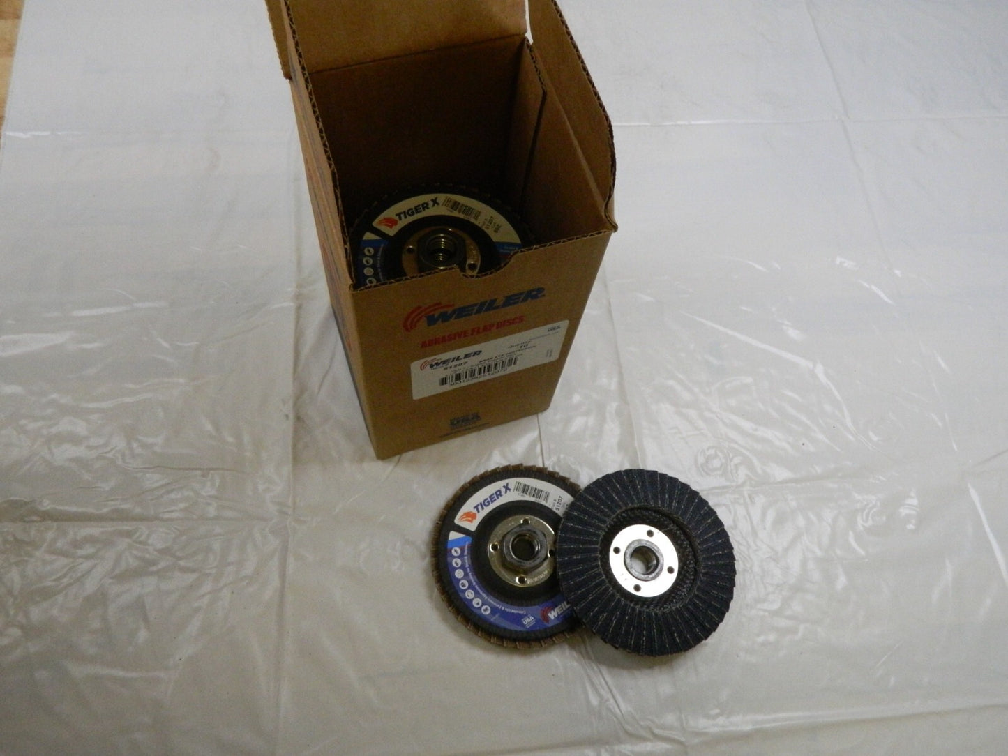 WEILER Flap Disc qty 10 5/8-11 Hole 181 &amp; 80 Grit Type 29 Zirconia Alumina 5
