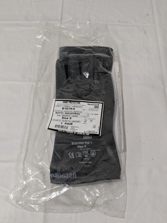 NORTH Chemical Resistant Gloves: North Sz L, 16.00 mil, Butyl B161R/9