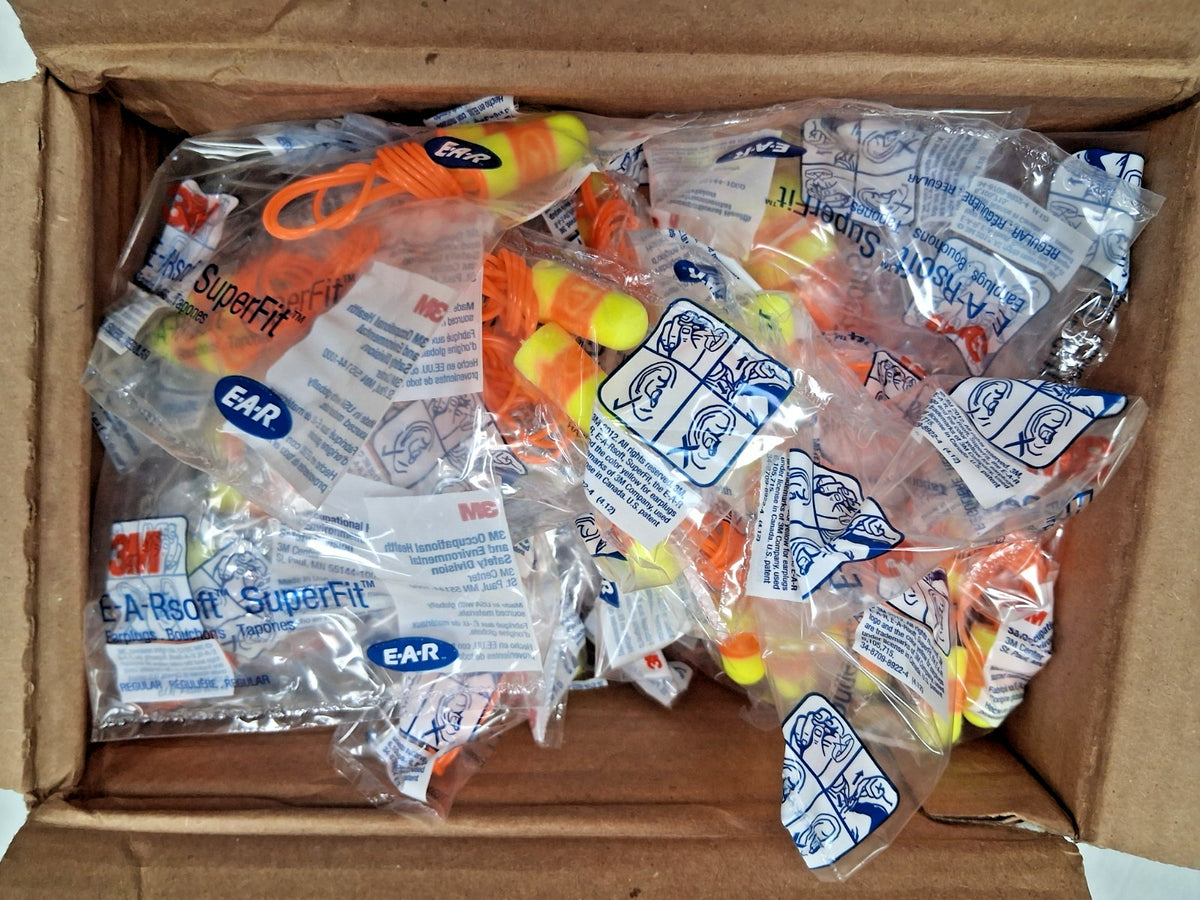 3M Earplugs QTY200 Corded Foam Roll Down 33 dB 7000002307