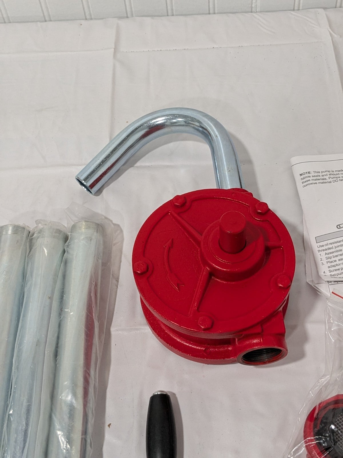 WorkSmart 1" Outlet, Cast Iron Hand Operated Siphon Pump WS-PU-ROTA1-1