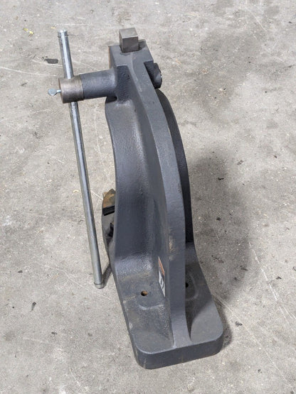 Dake Single Leverage Manual Arbor Press 3 Ton Max. Pressure 901006