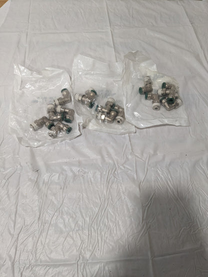 PARKER Push-to-Connect Tube x MNPT x Tube x Male Fitting: 3/8" OD Qty 15 12
