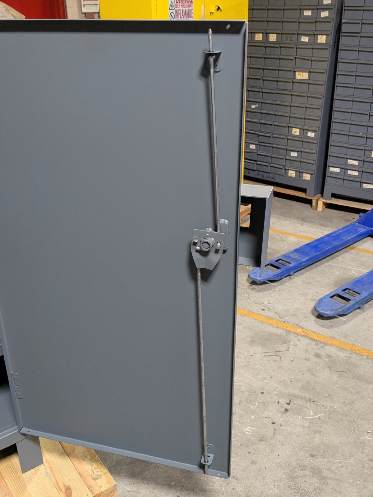 Durham Heavy-Duty Job Site Storage Cabinet 3-Shelf 64 x 24 x 62 Scratch N Dent