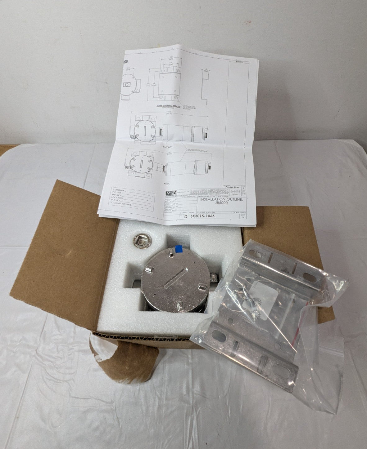 MSA JB5000 Junction Box Conduit Entry Type 3/4"-14 NPT 316 SS 10213892