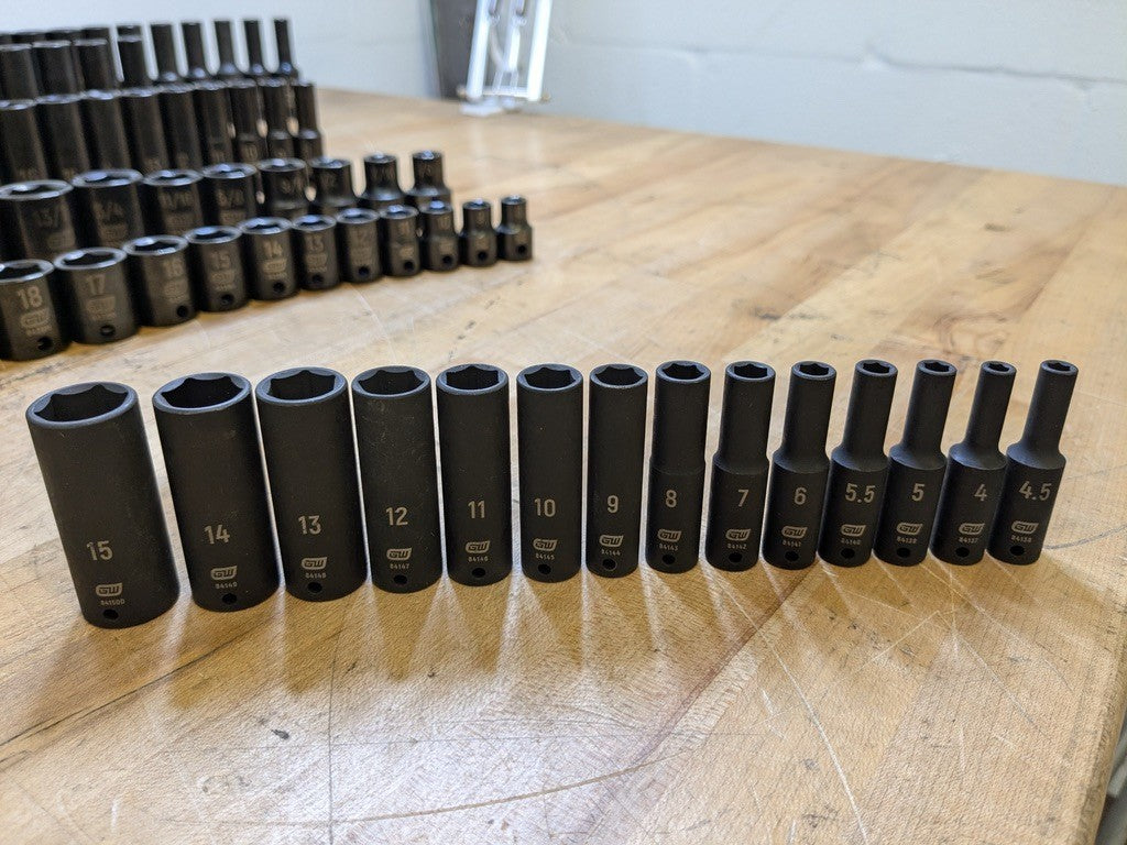 Gearwrench 183-Piece Master Impact Socket Set 6-Point SAE/Metric Standard/Deep